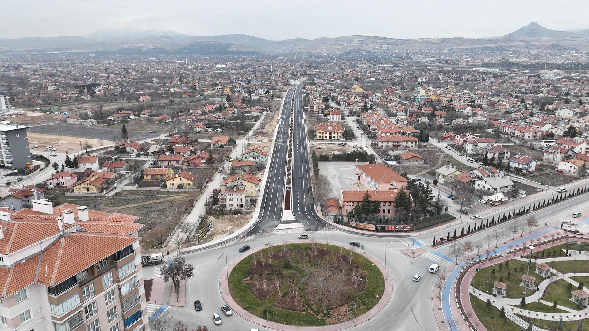 NECMETTİN ERBAKAN CADDESİ