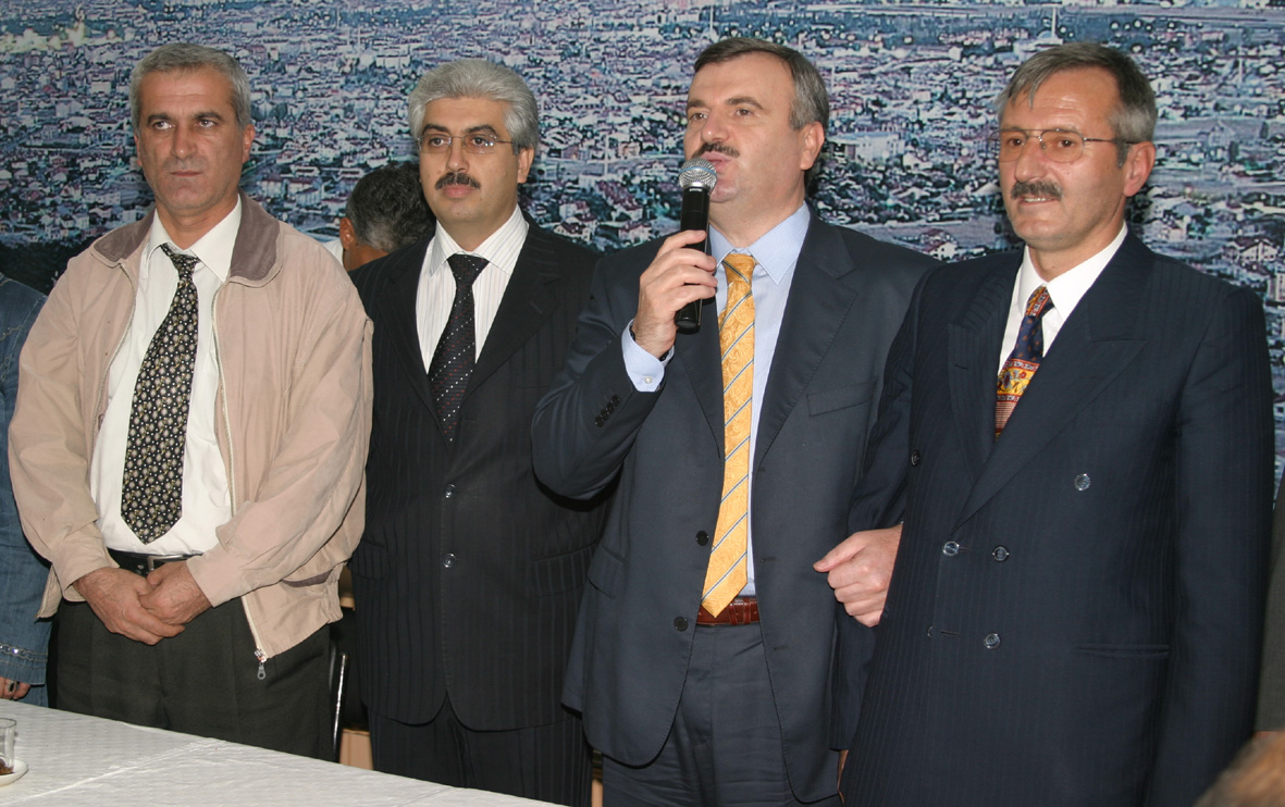 Başkan Akyürek Engelli Vatandaşlarla İftarda Buluştu
