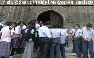 17 Bin Öğrenci Tarihi Mekanları Geziyor
