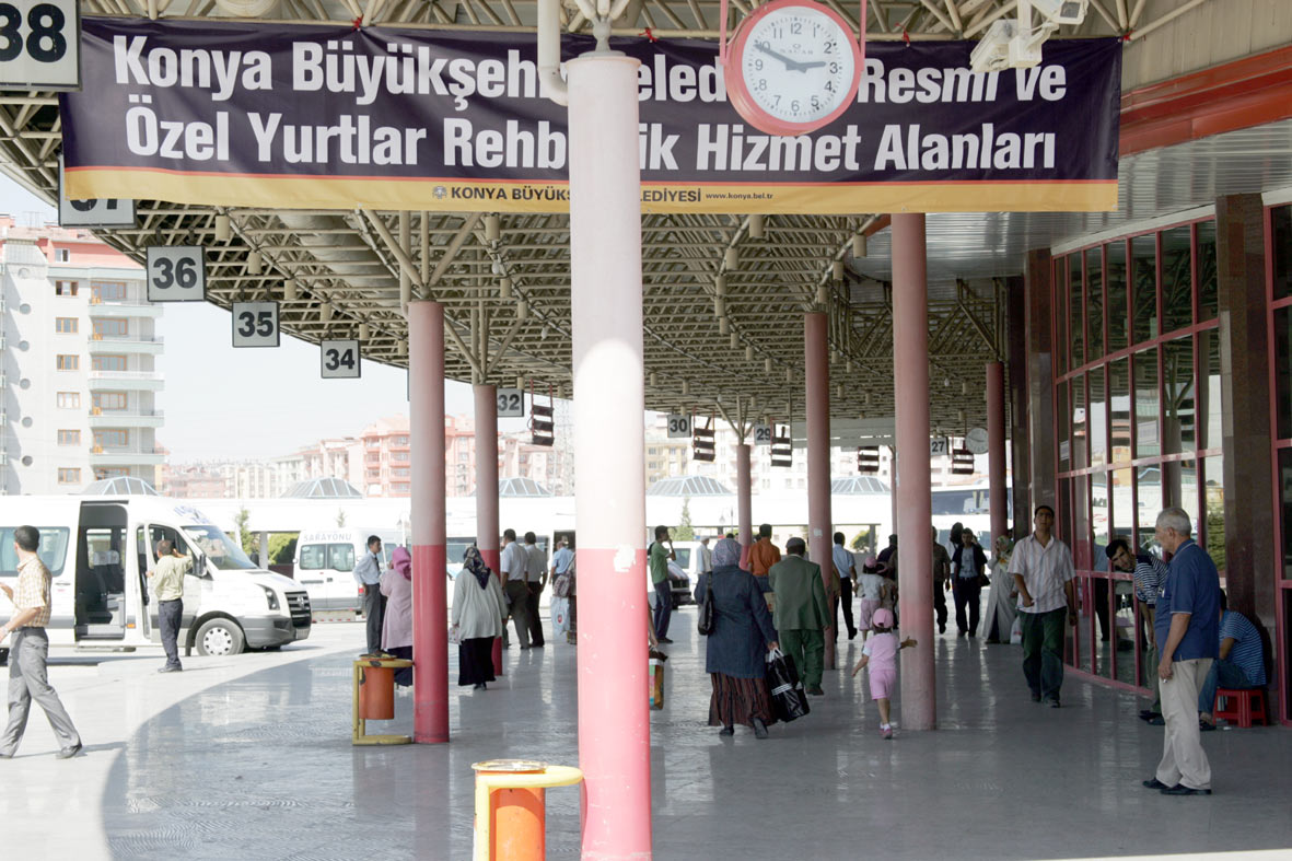 Otogar'da Öğrenci Yurdu Bilgi Stantları Kuruldu