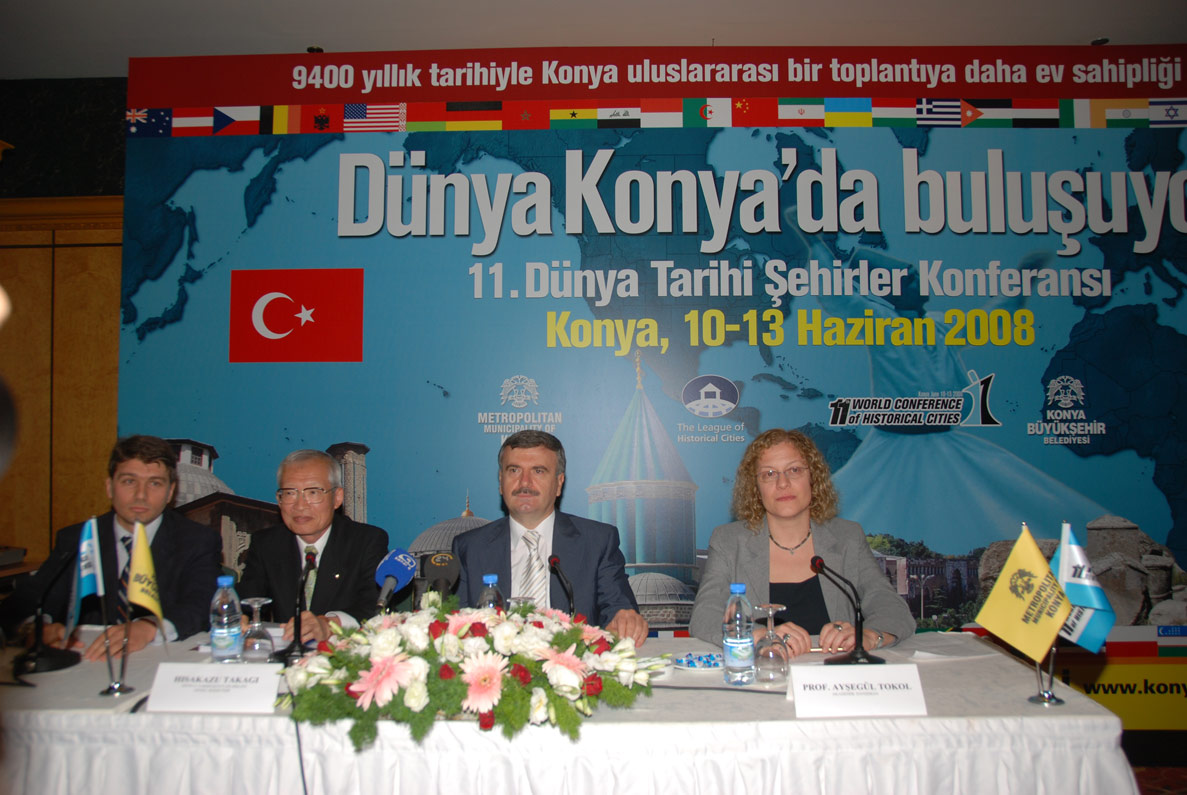 Başkan Akyürek, Dünya Tarihi Şehirler Konferansı İle İlgili İstanbul'da Basın Toplantısı Düzenledi