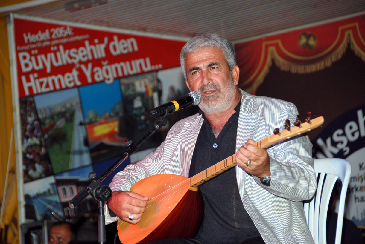 Esat Kabaklı ve Murat Başaran Konserleri İlgi Gördü