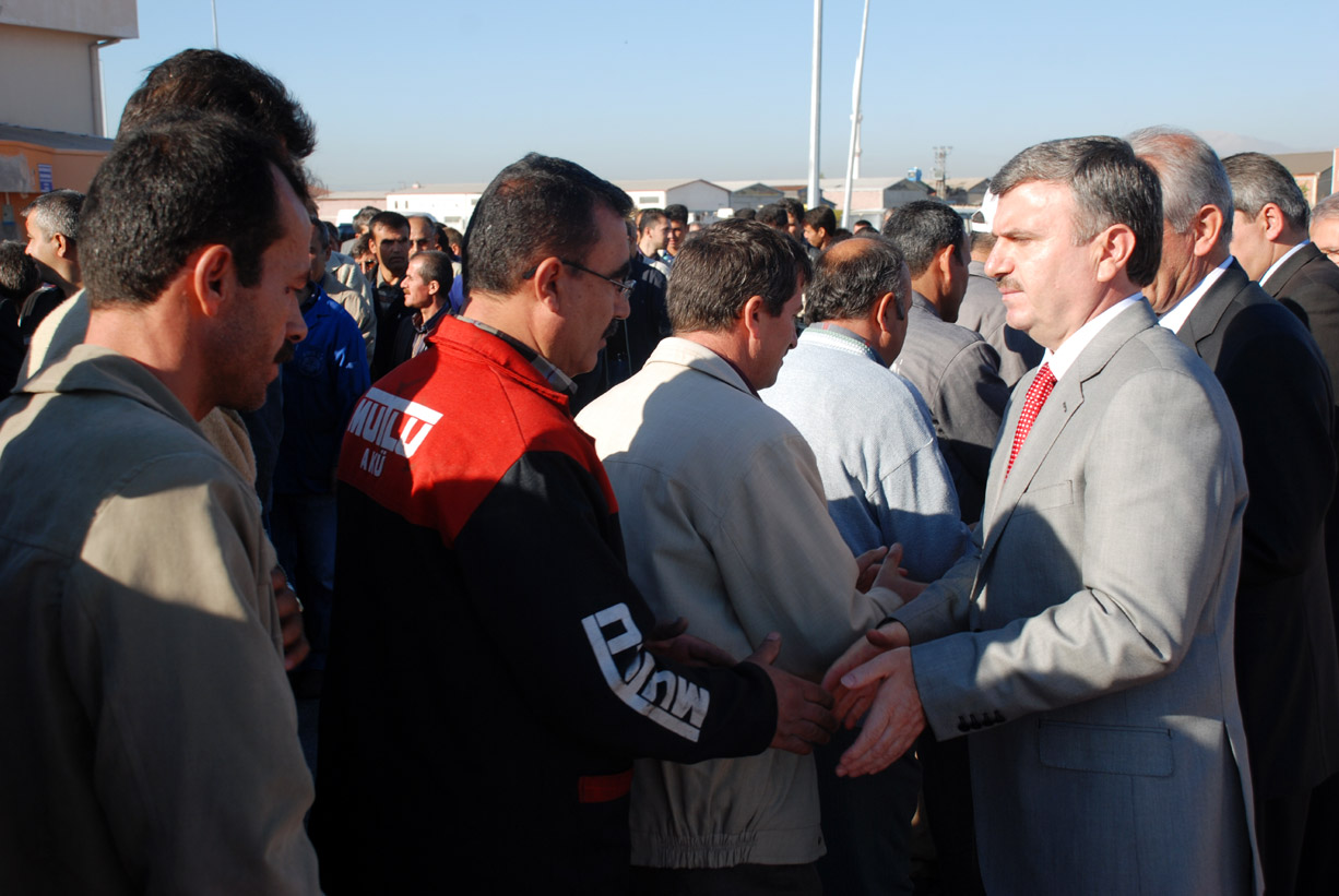 Başkan Akyürek Belediye Çalışanları İle Bayramlaştı