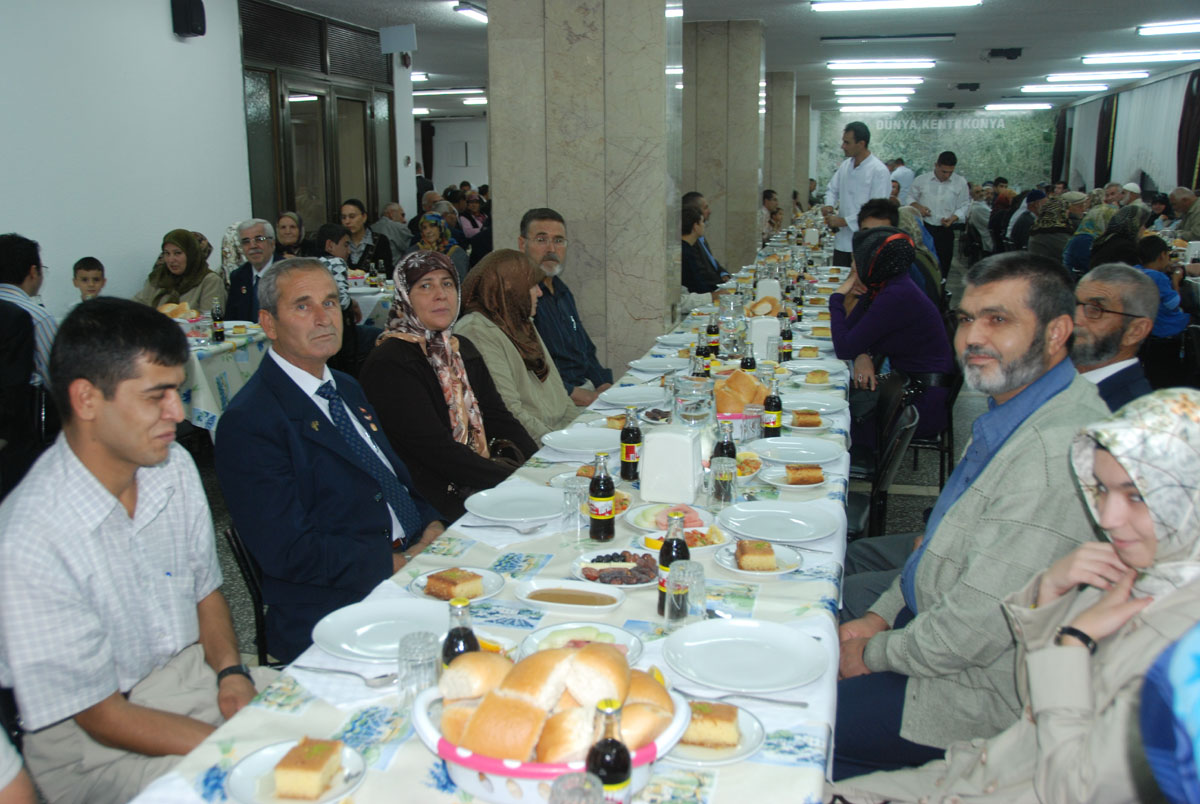 Başkan Akyürek Şehit Aileleri ve Gazilerle İftarda Buluştu
