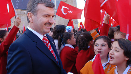 Başkan Akyürek'in Öğretmenler Günü Mesajı