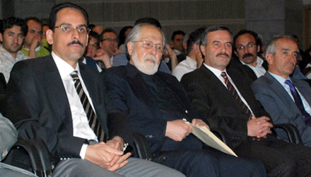 Prof. Nasr: İç Güzelliğini Görebilen İnsan Her Şeyi Görebilir
