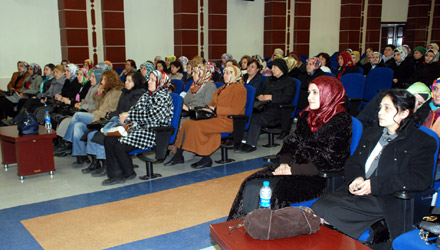 Hanımlar Lokali Üyelerine Astım Anlatıldı