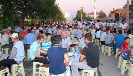 Kaşınhanı Mahallesi'nde İftar Buluşması