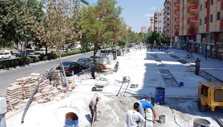 Kerkük Caddesi Güzelleşiyor