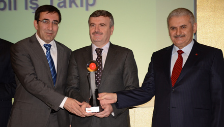 '9. eTR Ödülleri'nde Büyük Ölçekli Belediye Ödülü'nde Birincilik ve İkincilik Konya'nın