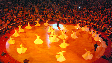 2011'de 130 Bin Kişi Cumartesi Akşamları Sema İzledi