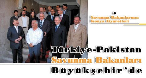 Türkiye ve Pakistan Savunma Bakanları Büyükşehir'de