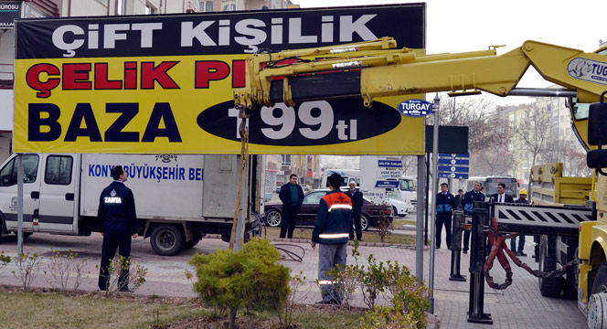 Görüntü Kirliliğine Neden Olan Tabelalar Kaldırılıyor