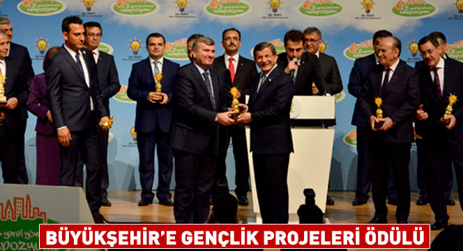 Büyükşehir'e Gençlik Projeleri Ödülü
