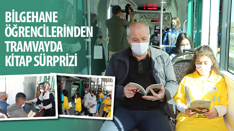 Bilgehane Öğrencilerinden Tramvayda Kitap Sürprizi 