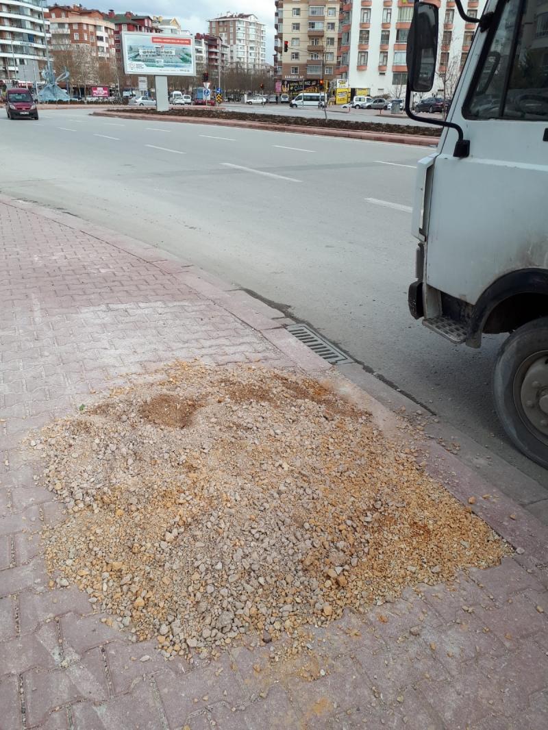 UZUNHARMANLAR MAHALLESİ TRETUVAR TAMİRATI faaliyet gorseli