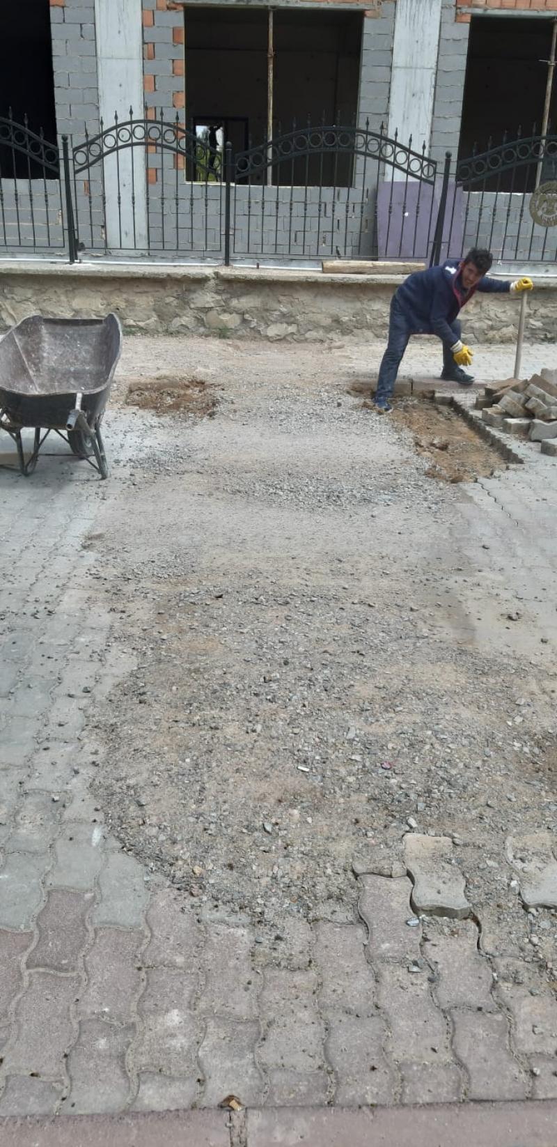 MALAZGİRT MAHALLESİ TRETUVAR TAMİRATI faaliyet gorseli
