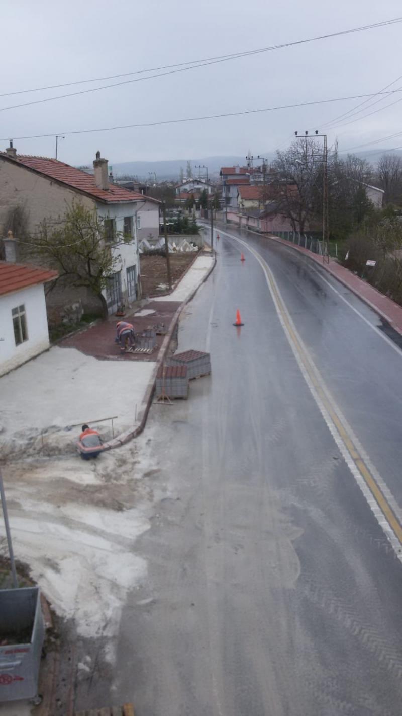 LALEBAHÇE CADDESİ GENELİNDE TRETUVAR TAMİRİ YAPIMI. faaliyet gorseli