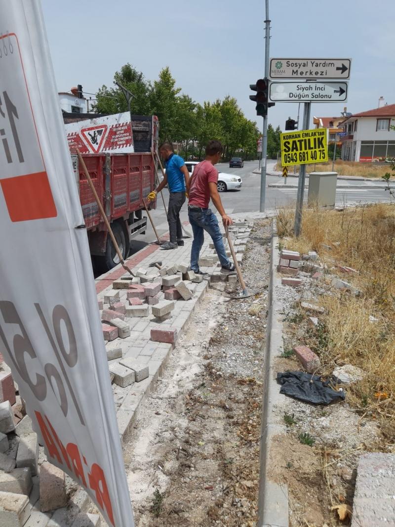 HARMANCIK MAHALLESİ TRETUVAR TAMİRATI faaliyet gorseli