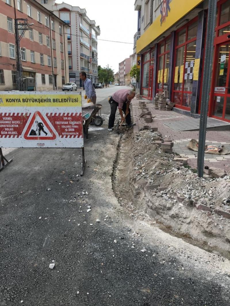 BÜYÜK SİNAN MAHALLESİ TRETUVAR TAMİRATI faaliyet gorseli