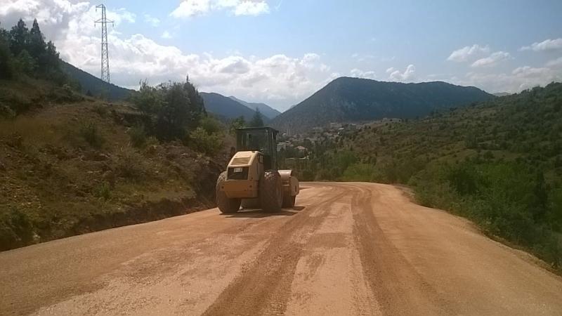 DEREBUCAK - ÇAMLIK MAHALLE YOLU YAPIMI faaliyet gorseli