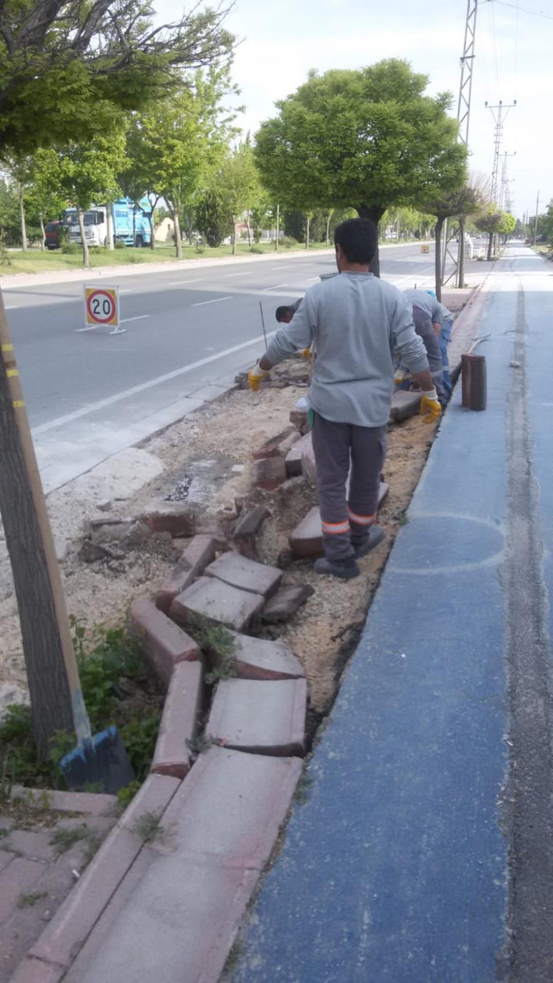 ÇATALHÜYÜK MAHALLESİ KARAMAN YOLU TRETUVAR TAMİR ÇALIŞMASI. faaliyet gorseli