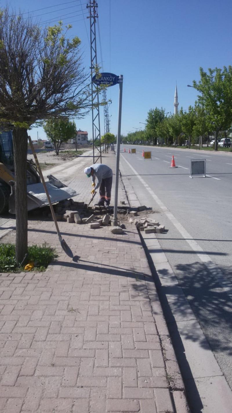 ÇATALHÜYÜK MAHALLESİ KARAMAN YOLU TRETUVAR TAMİR ÇALIŞMASI. faaliyet gorseli