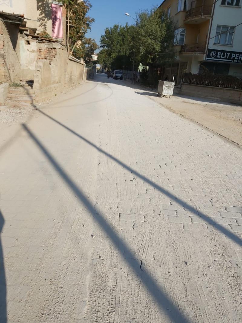 IŞIKLAR MAHALLESİ AYKOME TRETUVAR KAZI TAMİRATI  faaliyet gorseli