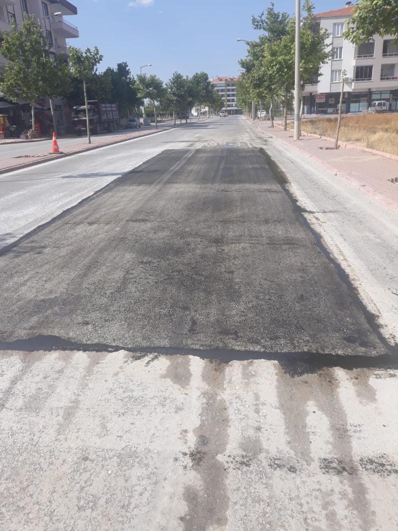 EMİRGAZİ MAHALLESİ AHMET HAMDİ GÖĞÜŞ CADDESİ ASFALT YAMA ÇALIŞMASI. faaliyet gorseli