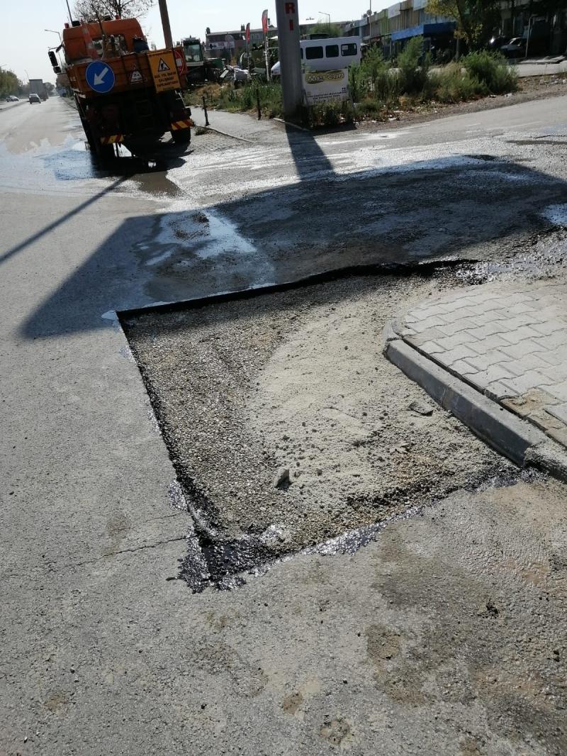 FEVZİ ÇAKMAK MAHALLESİ HÜDAİ CADDESİ ASFALT YAMA ÇALIŞMASI. faaliyet gorseli