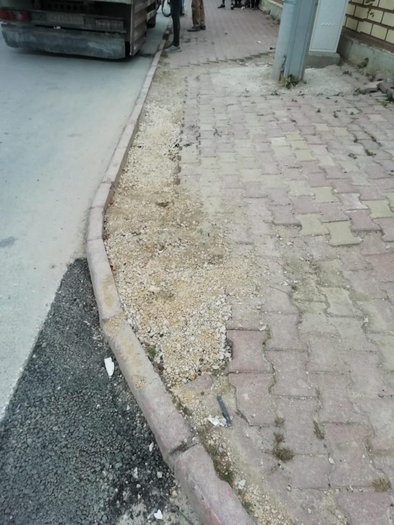 ORHAN GAZİ MAHALLESİ AYKOME TRETUVAR KAZI TAMİRATI  faaliyet gorseli