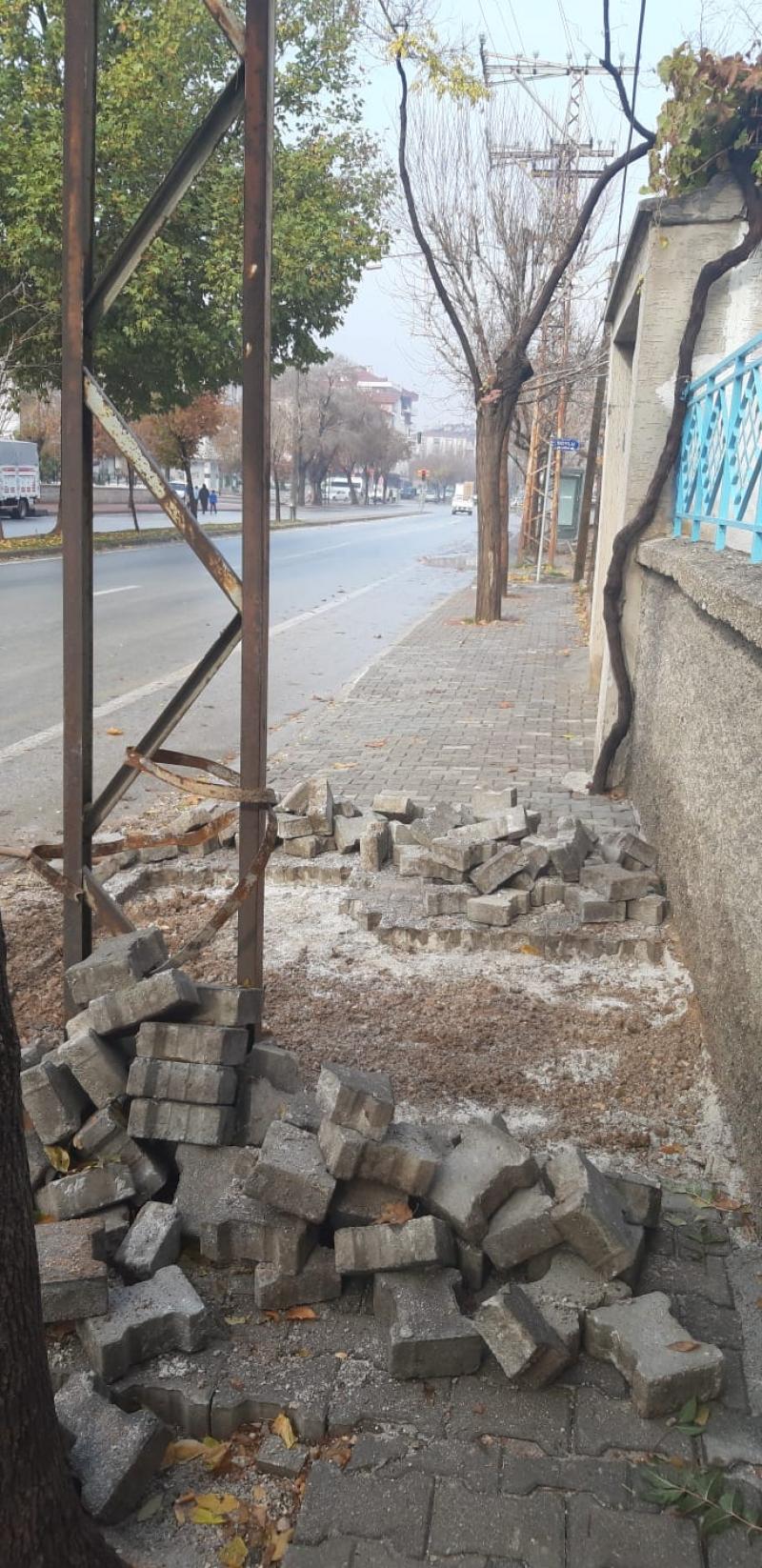 HAMZAOĞLU MAHALLESİ AYKOEM TRETUVAR KAZI TAMİRATI  faaliyet gorseli