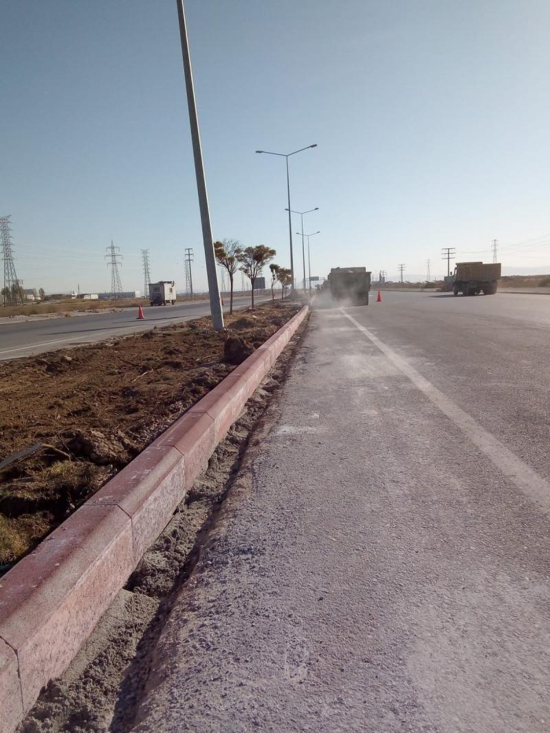 FEVZİ ÇAKMAK MAHALLESİ AKSARAY ÇEVRE YOLU TRETUVAR TAMİR ÇALIŞMASI. faaliyet gorseli