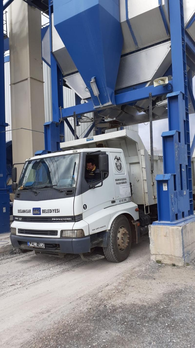 AKŞEHİR PLENT TESİSİMİZDEN DOĞANHİSAR  BELEDİYESİNE 3.BÖLGE ŞEFLİĞİMİZ TARAFINDAN ASFALT DESTEĞİ SAĞLANMIŞTIR faaliyet gorseli