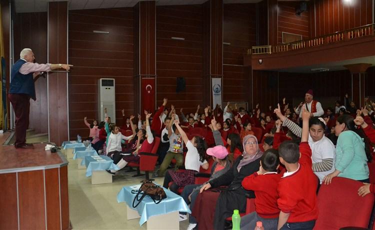 HÜSEYİN GONCAGÜL İLE DEĞERLER EĞİTİMİ GÖSTERİSİ faaliyet gorseli