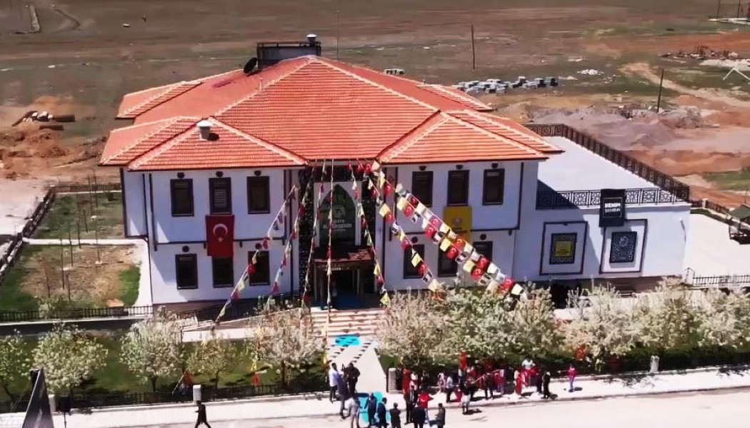 YALIHÜYÜK ŞEHİR KONAĞI faaliyet gorseli