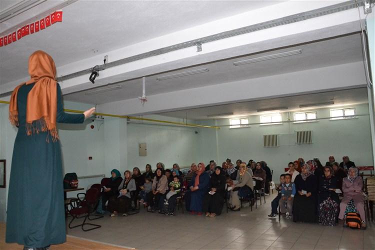 ''ANA-BABA TUTUMU'' ADLI SEMİNER  faaliyet gorseli