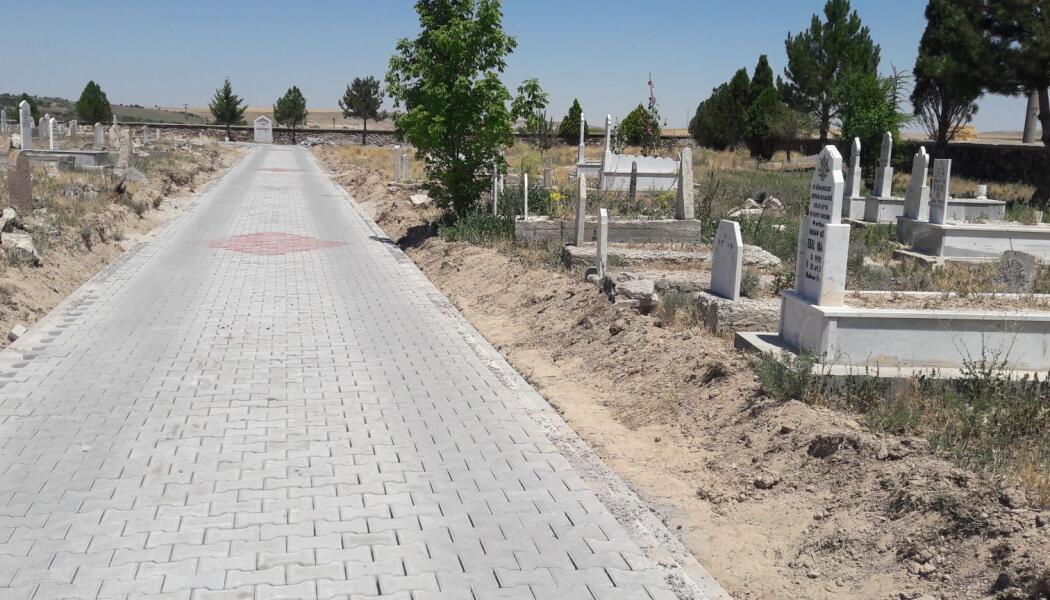 2020 YILI EMİRGAZİ İLÇESİ MUHTELİF MAHALLE MEZARLIKLARINDA ÇEVRE DÜZENLEMESİ faaliyet gorseli