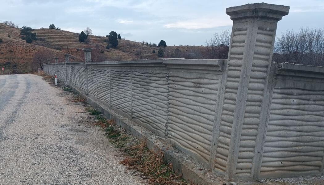 2021 YILI HÜYÜK İLÇESİ MUHTELİF MAHALLE MEZARLIKLARINDA ÇEVRE DÜZENLEMESİ faaliyet gorseli