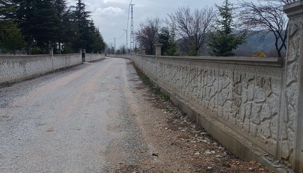 2022 YILI HÜYÜK İLÇESİ MUHTELİF MAHALLE MEZARLIKLARINDA ÇEVRE DÜZENLEMESİ faaliyet gorseli