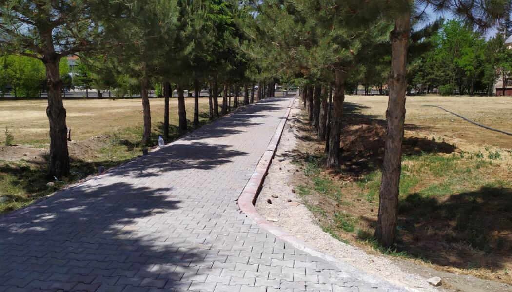 2021 YILI AKÖREN İLÇESİ MUHTELİF MAHALLE MEZARLIKLARINDA ÇEVRE DÜZENLEMESİ faaliyet gorseli