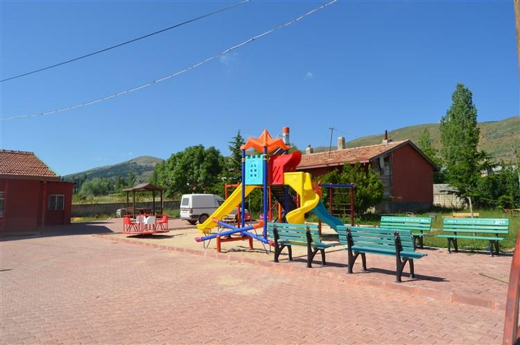 BOSTANDERE MAHALLE PARKI YAPIMI faaliyet gorseli