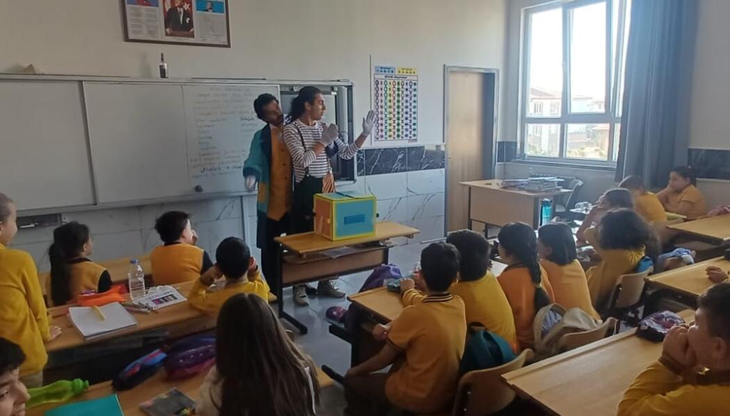 2024-2025 EĞİTİM ÖĞRETİM YILI ÇAT KAPI SINIF TİYATROSU faaliyet gorseli