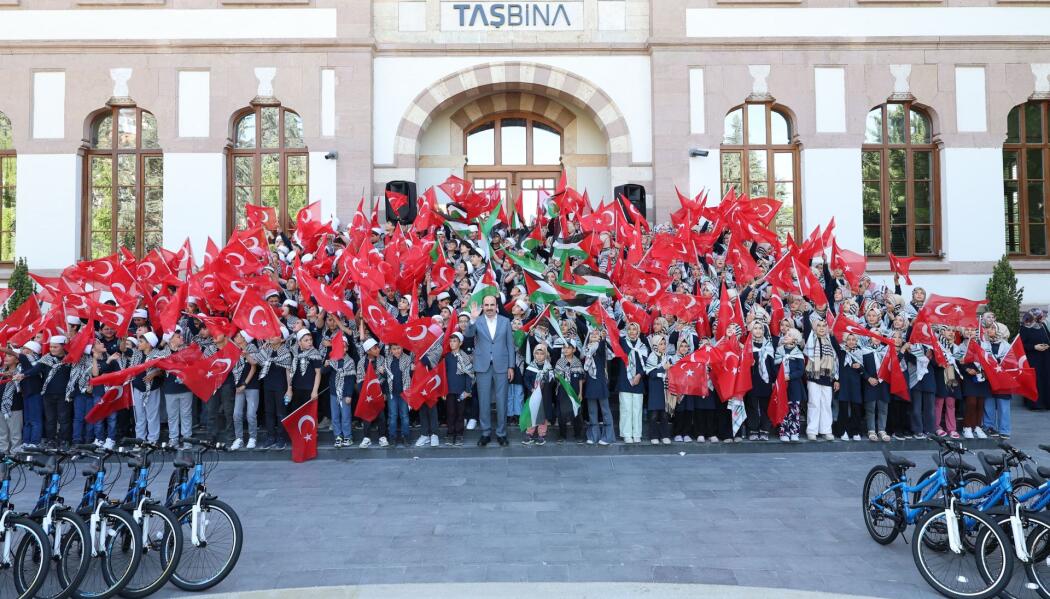 2025 YILI HAFIZLIK HAZIRLIK ÖĞRENCİLERİNE BİSİKLET TAKDİMİ faaliyet gorseli