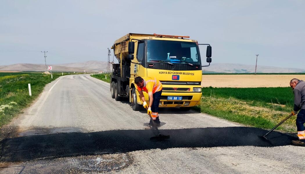 2025 YILI SICAK ASFALT İLE YAMA ÇALIŞMASI faaliyet gorseli