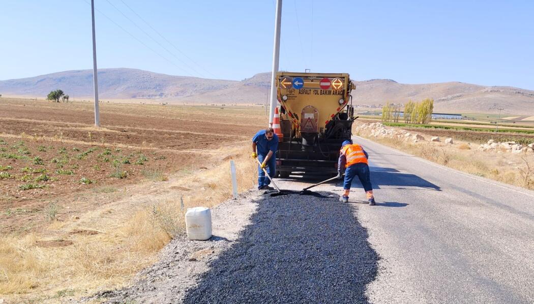 2025 YILI SICAK ASFALT İLE YAMA ÇALIŞMASI faaliyet gorseli