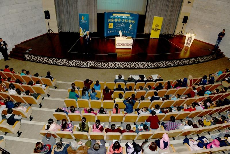 2016 YILI YAZAR BULUŞMALARI faaliyet gorseli
