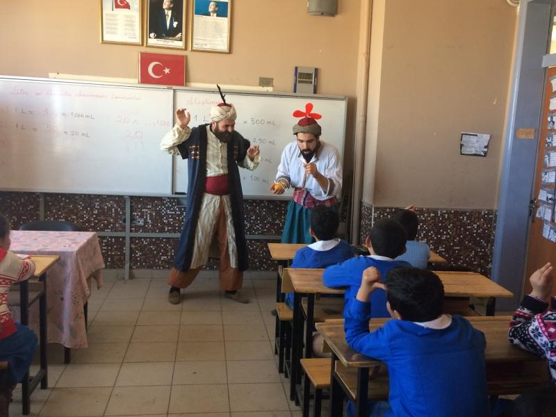 MEDENİYET OKULU DEĞERLER EĞİTİMİ TİYATRO GÖSTERİSİ faaliyet gorseli