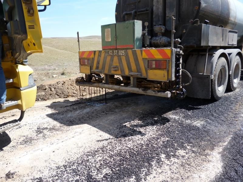 ÖZYAYLA MAHALLE YOLU YAMA ÇALIŞMASI  faaliyet gorseli