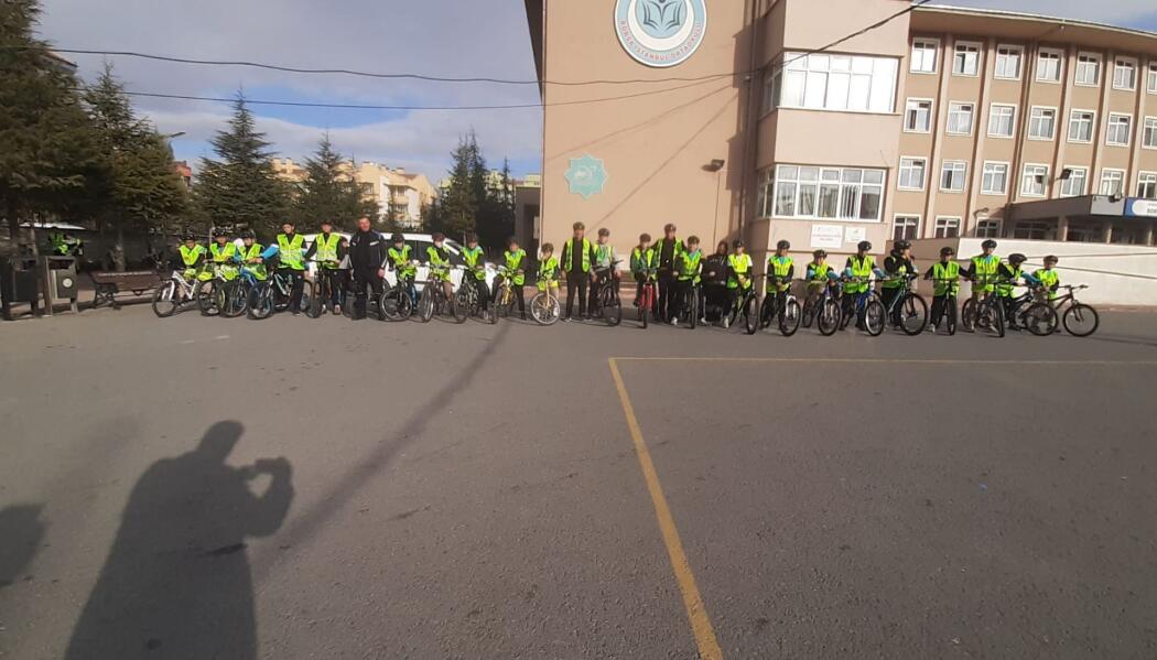 GÜVENLİ OKUL YOLLARI PROJESİ faaliyet gorseli
